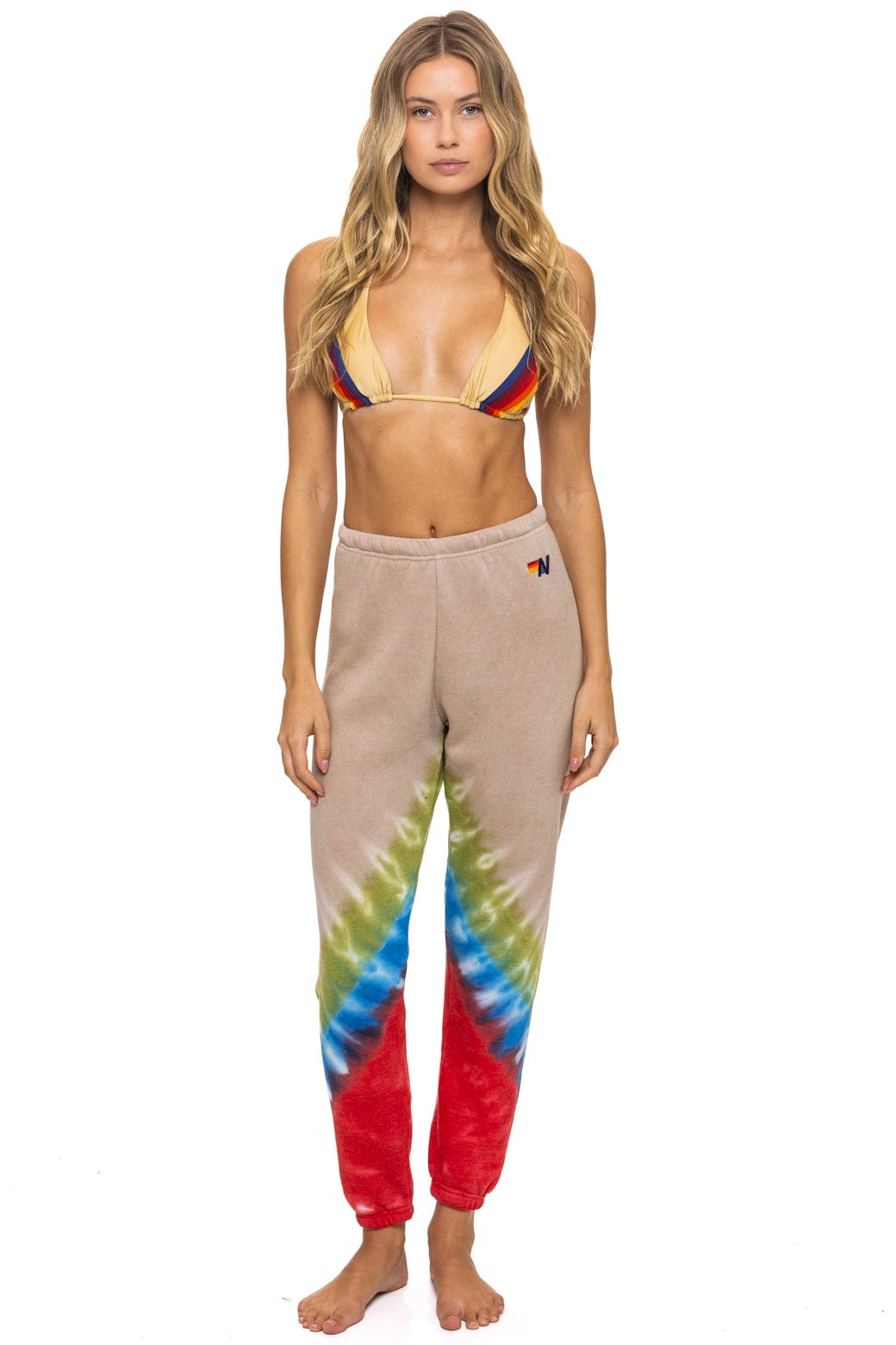 HAND DYED V SWEATPANTS - TIE DYE SAND // BLUE RED