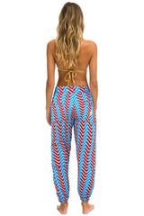GEO ZIG BOLT EMBROIDERY CARGO  SWEATPANTS - BLUE // RED