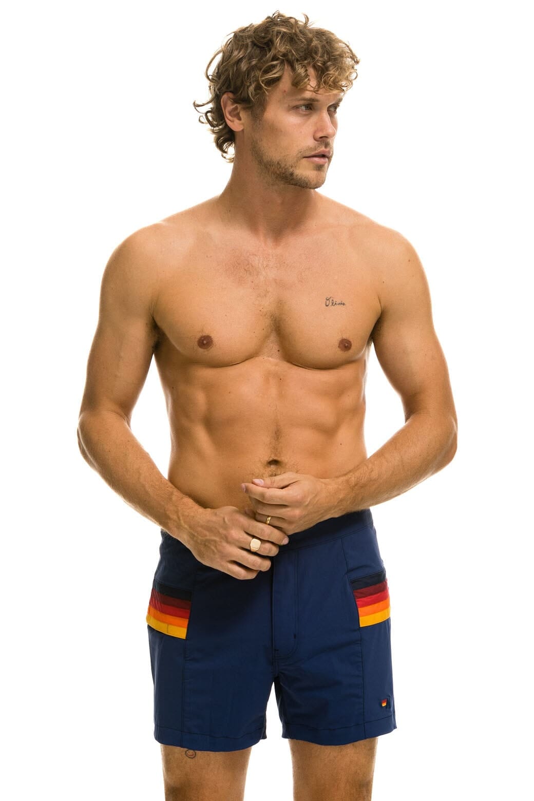 MEN'S HORIZONTAL 5 STRIPE FLEX SHORTS - NAVY