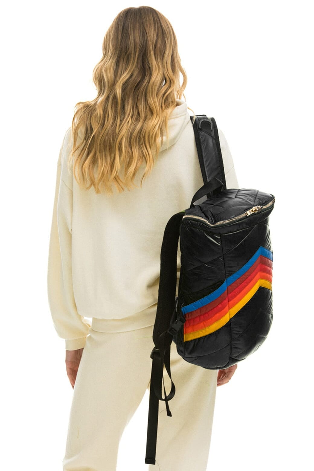 PEAK PUFFER BACKPACK - BLACK GLOSSY