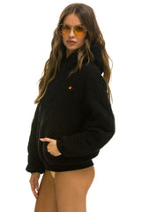 QUILTED RELAXED PULLOVER HOODIE - BLACK