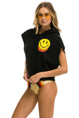 SMILEY SUNSET SLEEVELESS RELAXED CROPPED PULLOVER HOODIE - BLACK